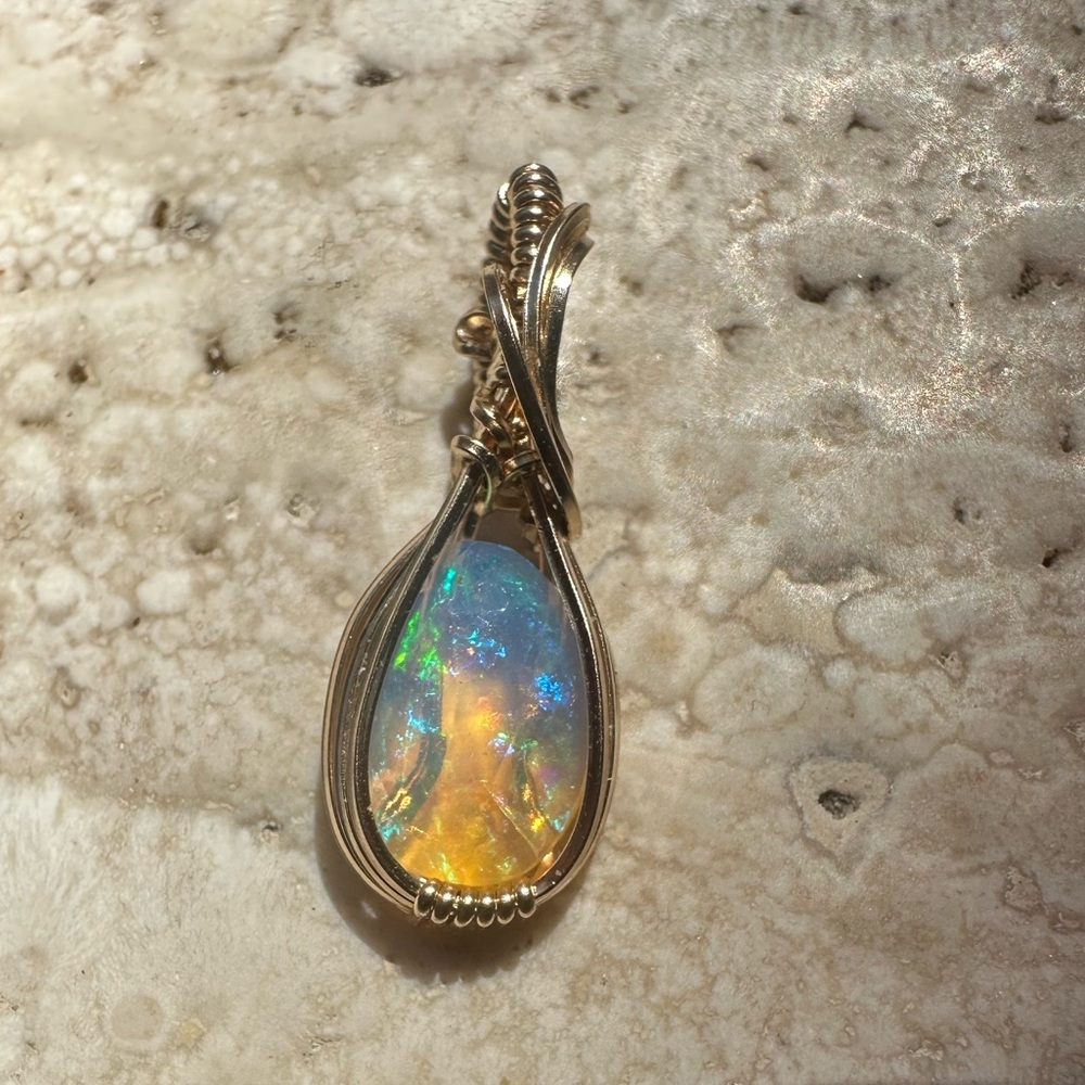 14k Gold Filled Ethiopian Opal Necklace Pendant - Picture 6 of 12